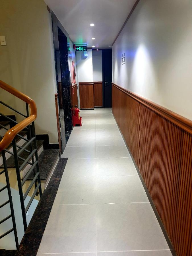 Reddoorz Premium Cloud 9 An Nhon Hotel Ho Şi Min Exterior foto